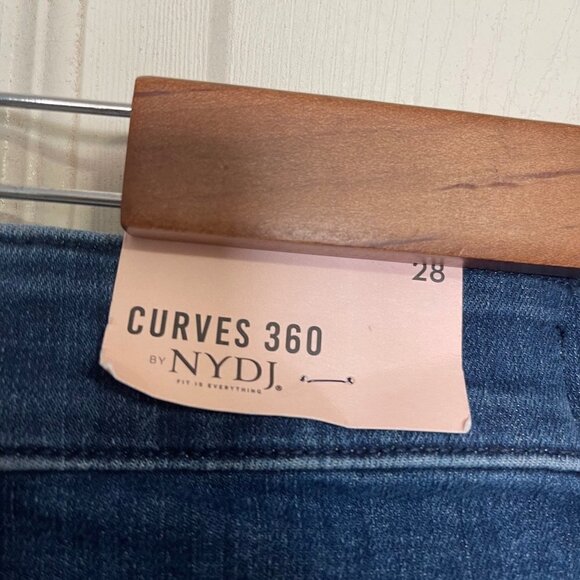 NYDJ Womens NWT Curves 360 Habana Sideseam Slit Stretch Jean Shorts Plus Size 28 - Picture 6 of 10